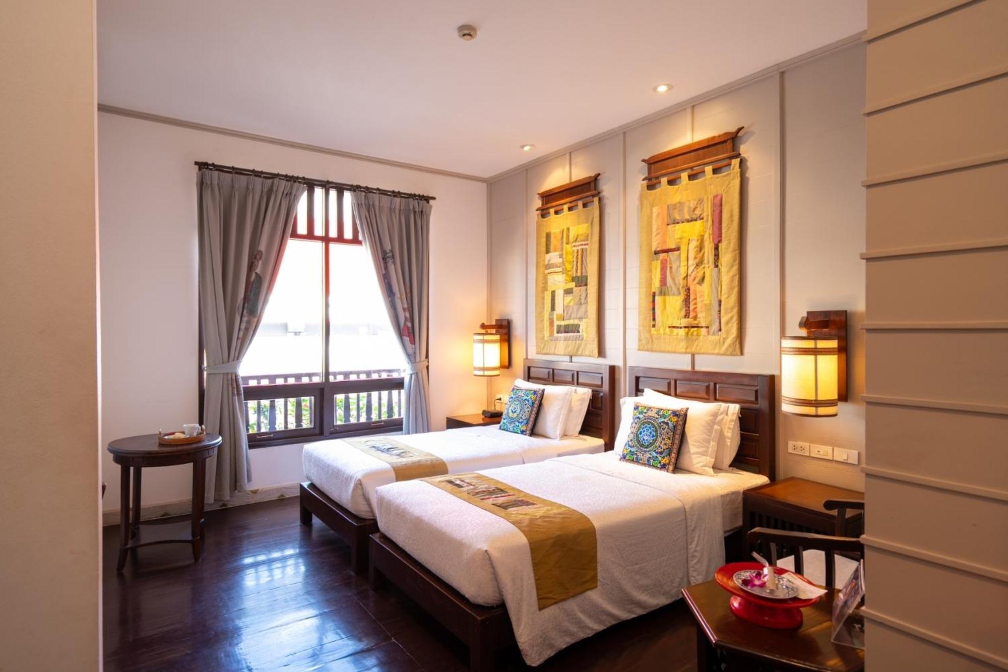 Pukha Nanfa Hotel Екстериор снимка